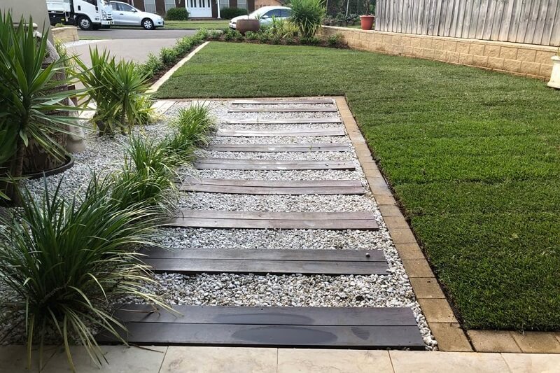 Professional garden makeover services in Sydney
